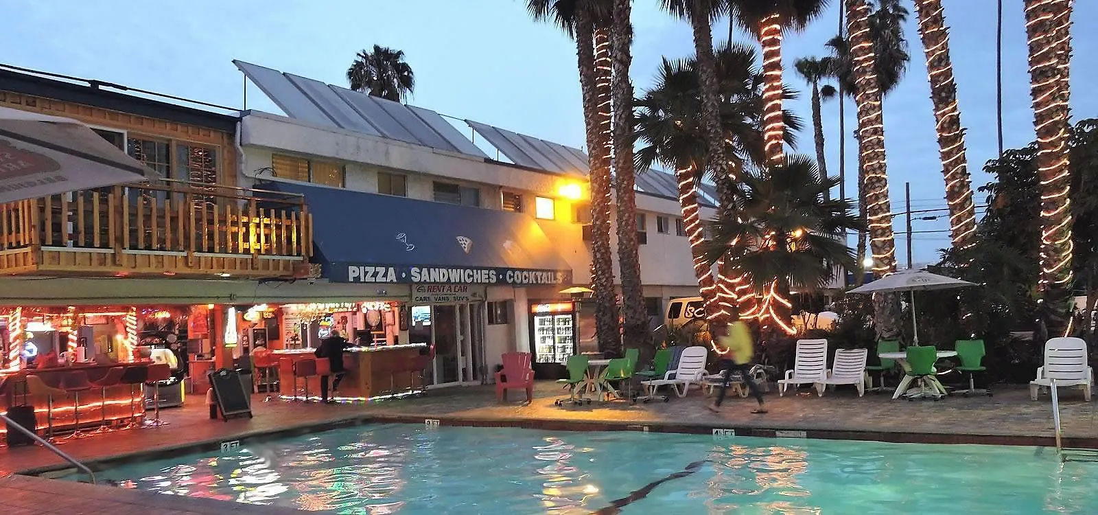 La Adventurer Hotel Inglewood